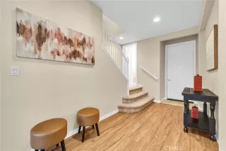 Photo #2: TR25255057 Listing 