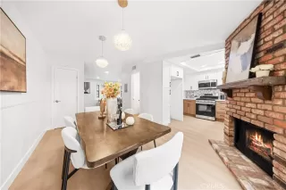 Photo #6: TR25262371 Listing 