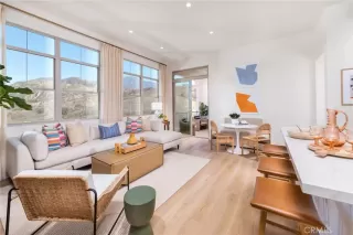 Photo #1: TR25263791 Listing 