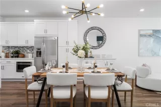 Photo #5: TR25265768 Listing 