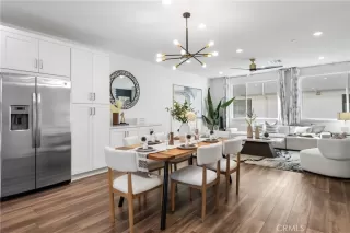 Photo #6: TR25265768 Listing 