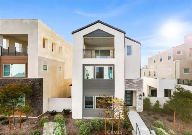 MLS: TR25267560 Condo For Sale