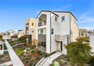 Photo #1: TR25267560 Listing 