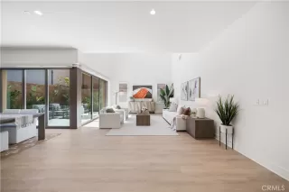 Photo #2: TR25272145 Listing 