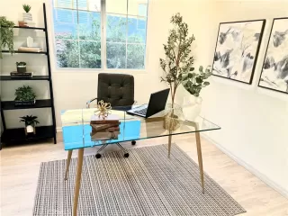 Photo #5: TR25275000 Listing