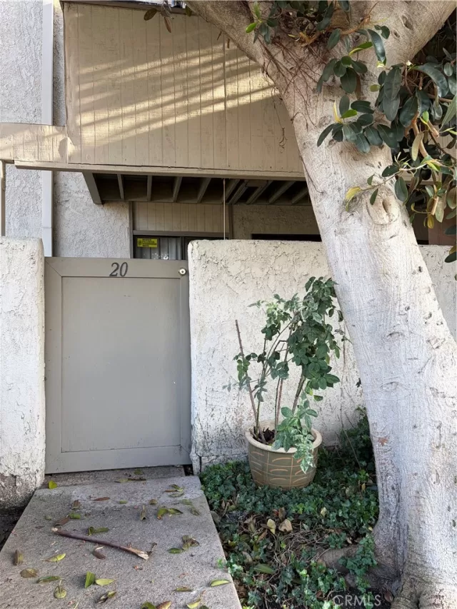 MLS: TR25275906 Condo For Sale