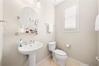 Photo #4: TR26000101 Listing 