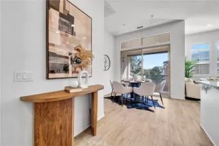 Photo #3: TR26008219 Listing 