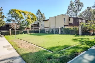 Photo #3: TR26013323 Listing