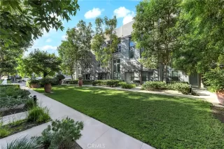 Photo #2: TR26013463 Listing 