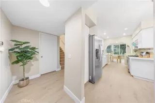 Photo #2: TR26014484 Listing