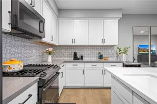 Photo #6: TR26031058 Listing 