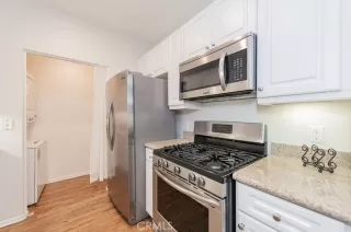 Photo #4: TR26032349 Listing