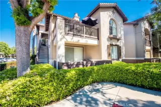 Photo #2: TR26037629 Listing