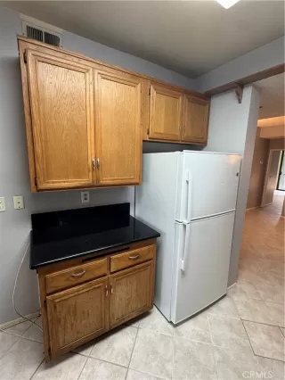 Photo #4: TR26037882 Listing