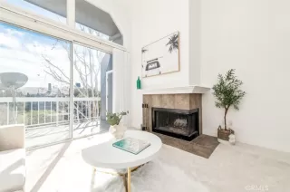 Photo #2: TR26040644 Listing 