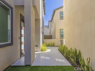 Photo #2: TR26046285 Listing 