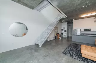 Photo #2: TR26052075 Listing 