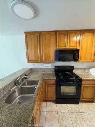 Photo #2: TR26064653 Listing 