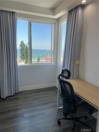 Photo #4: TR26068972 Listing 