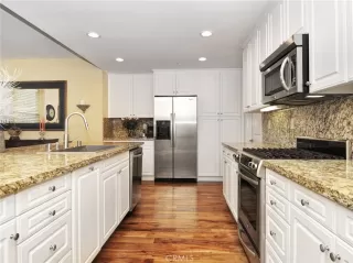 Photo #6: TR26069713 Listing 