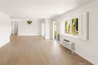 Photo #4: TR26071569 Listing 