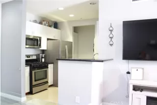 Photo #2: TR26086785 Listing 