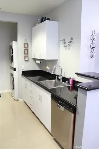 Photo #3: TR26086785 Listing 