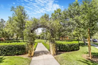 Photo #3: TR26089878 Listing