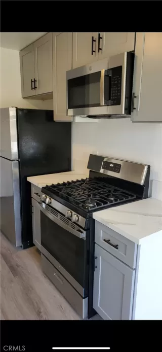 Photo #3: TR26107154 Listing 