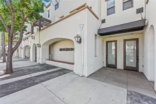 Photo #1: TR26122597 Listing 