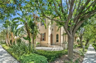 Photo #3: TR26122681 Listing 
