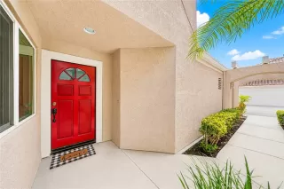 Photo #3: TR26125420 Listing 
