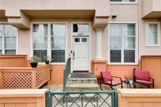 Browse active condo listings in SUMMIT RENAISSANCE
