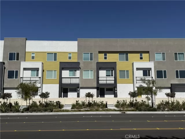 MLS: TR26141322 Condo For Sale