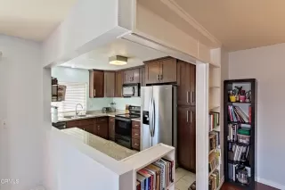 Photo #3: V1-16846 Listing