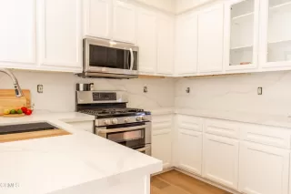 Photo #6: V1-28602 Listing 