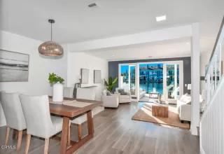 Photo #5: V1-32991 Listing 