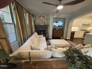 Photo #6: V1-35250 Listing 