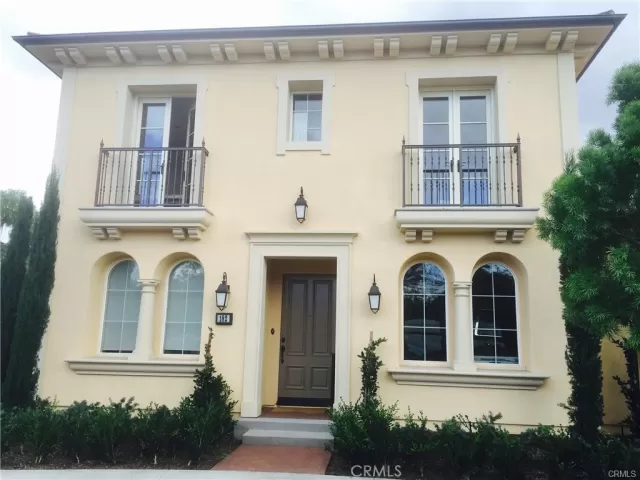 MLS: WS22240554 Condo For Sale