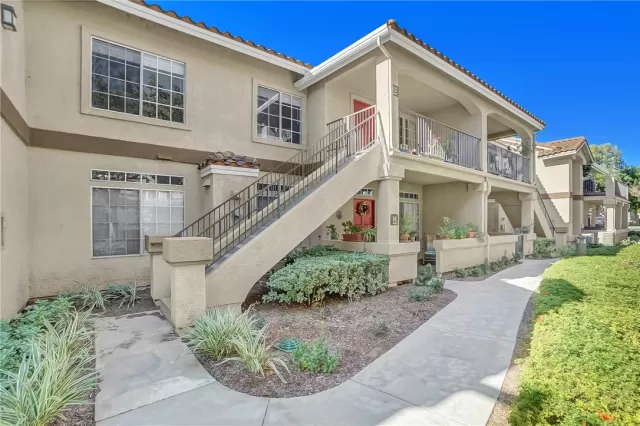 MLS: WS22244219 Condo For Sale