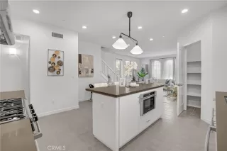 Photo #4: WS22249957 Listing