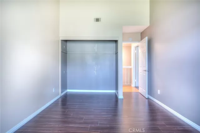 MLS: WS22251682 Condo For Sale