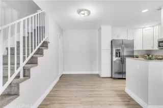 Photo #6: WS23038086 Listing