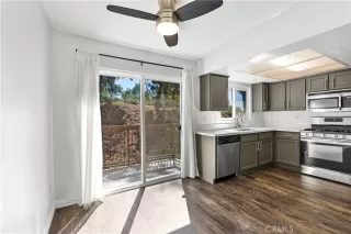 Photo #4: WS23039192 Listing 