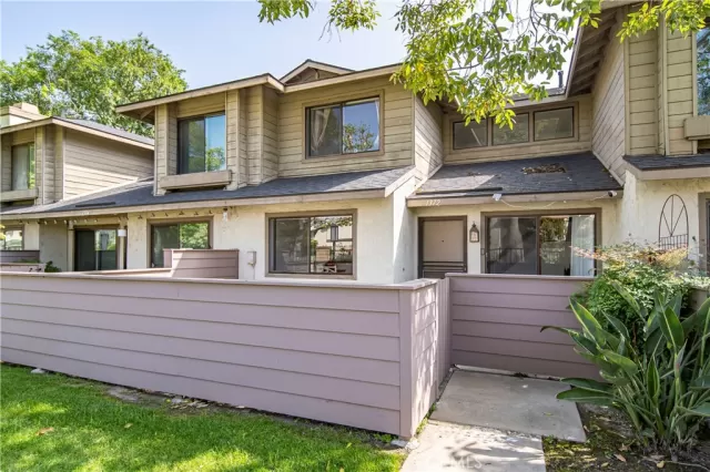 MLS: WS23069944 Condo For Sale