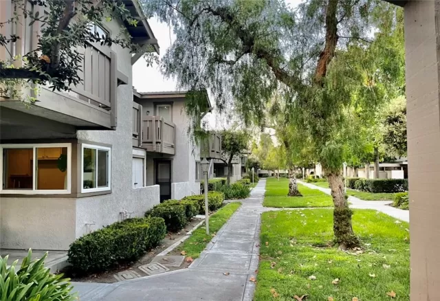 MLS: WS23086372 Condo For Sale