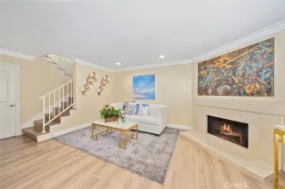 Photo #1: WS23116775 Listing