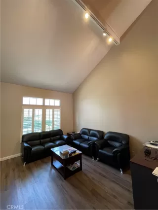 Photo #5: WS23118080 Listing 