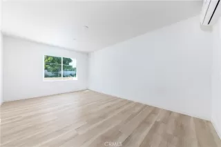 Photo #3: WS23123756 Listing